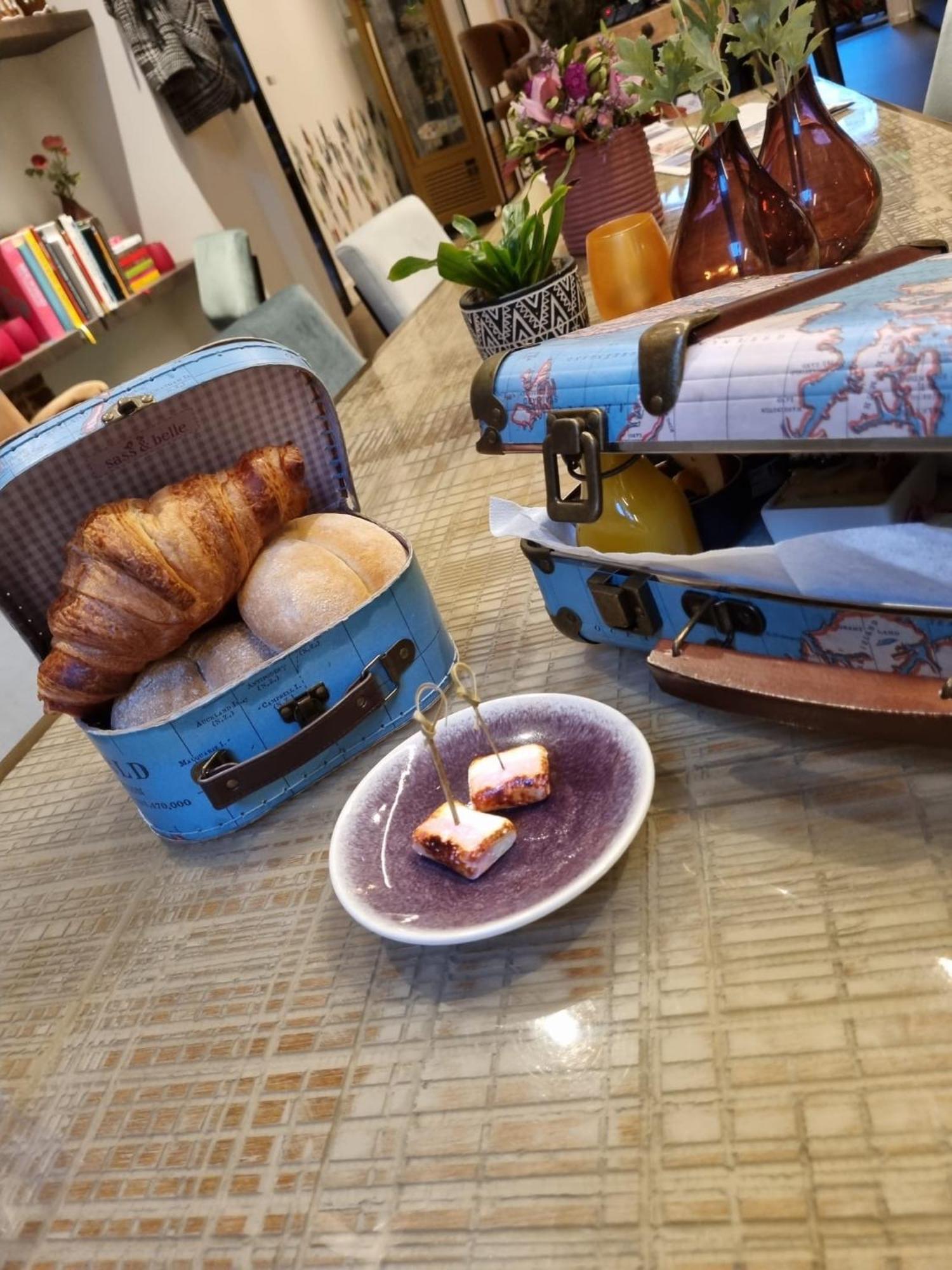 Barefoodgiulia Hotel ฮัสเซลต์ ภายนอก รูปภาพ